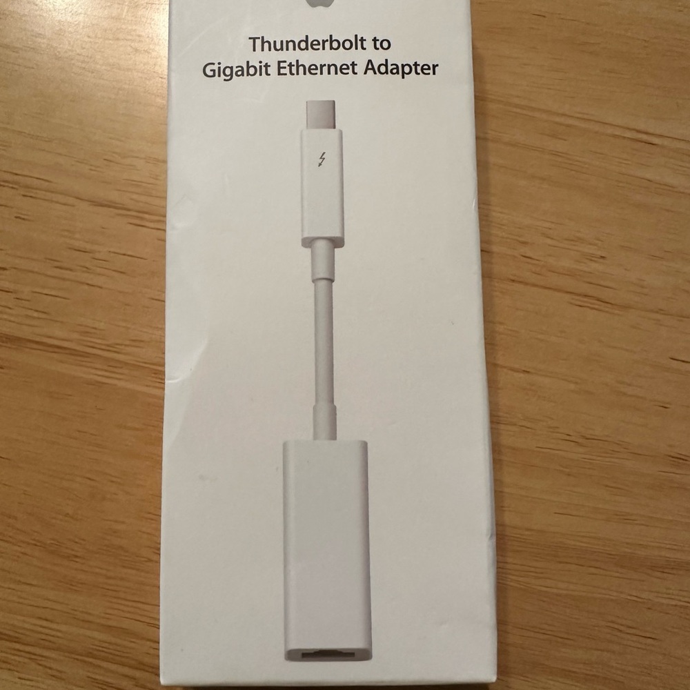 Apple Thunderbolt to Gigabit Ethernet Adapter - MD463LL/A A1433 Open Box